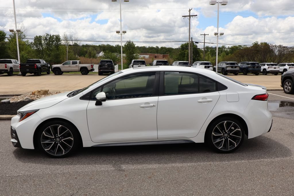 Used 2021 Toyota Corolla XSE FWD image 27