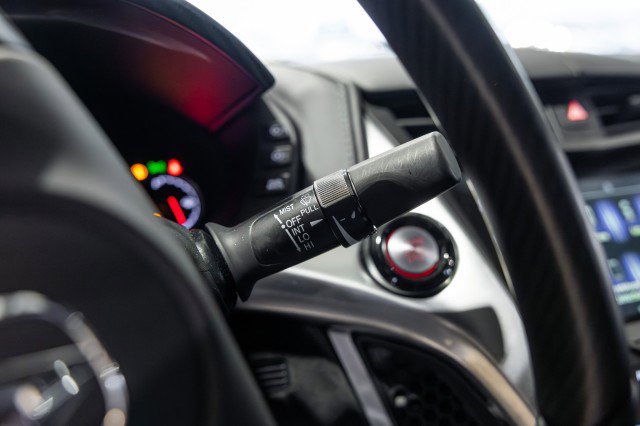 Used 2017 Acura NSX AWD/4WD image 45