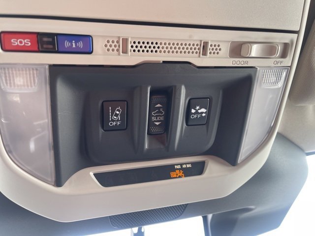 Used 2023 Subaru Forester Premium image 41