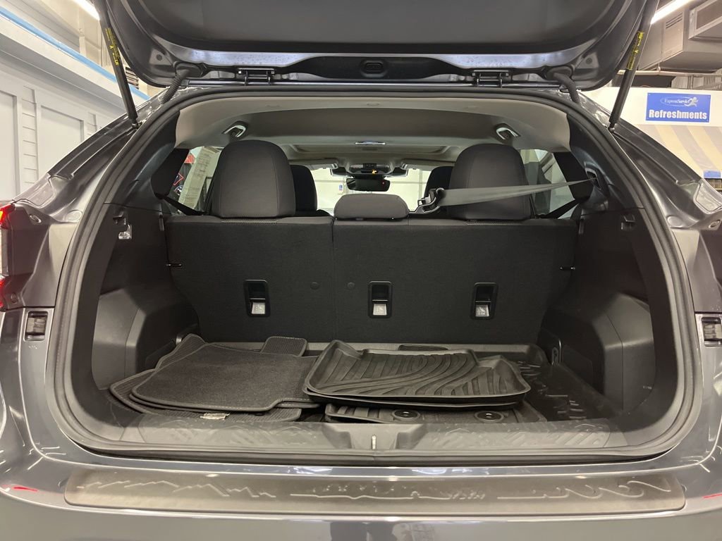 Certified 2024 Subaru Crosstrek 2.0i Premium image 32