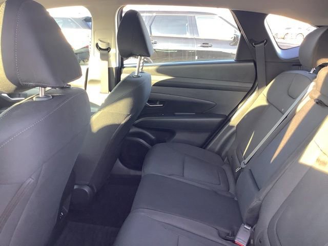 Certified 2025 Hyundai Tucson SE image 10
