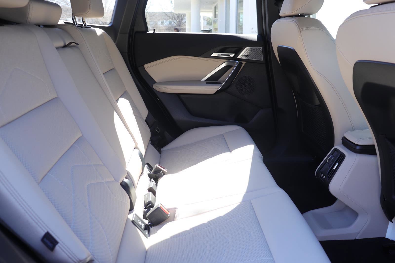 Used 2023 BMW X1 xDrive28i w/ Premium Package image 23