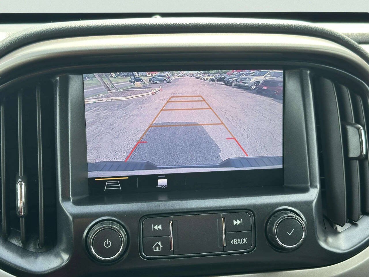 Used 2019 Chevrolet Colorado Z71 AWD/4WD image 29