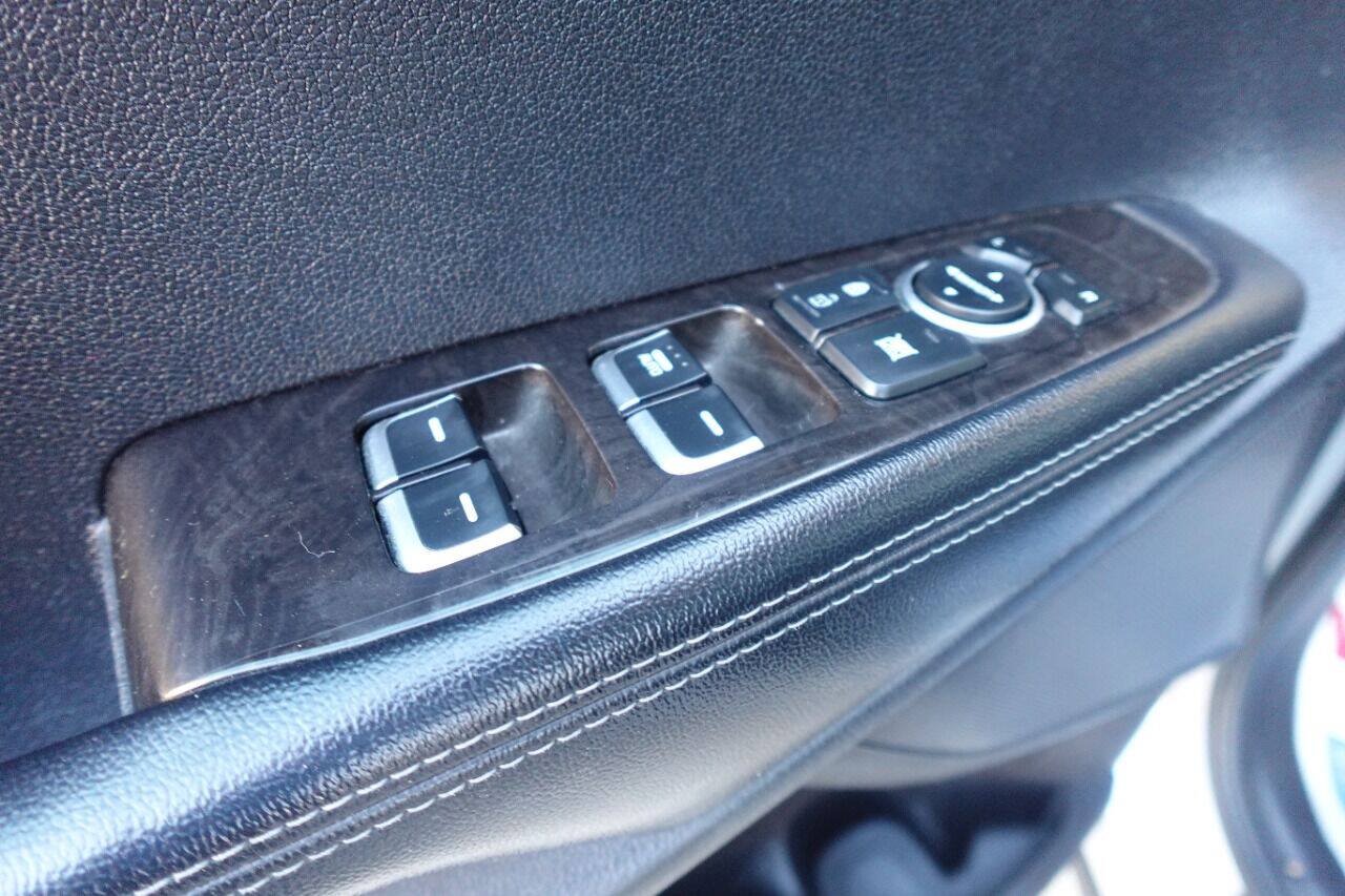 Used 2016 Kia Sorento L FWD image 25