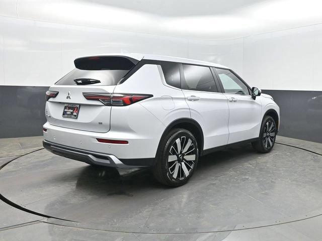 New 2026 Mitsubishi Outlander SE FWD image 31