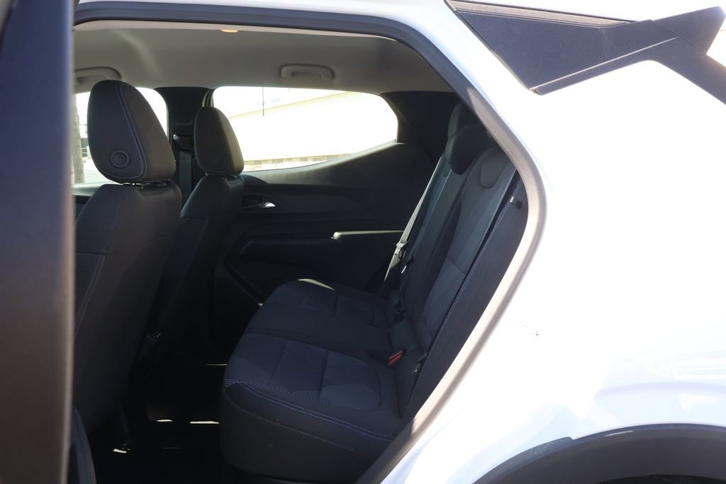 New 2027 Chevrolet Bolt LT image 32