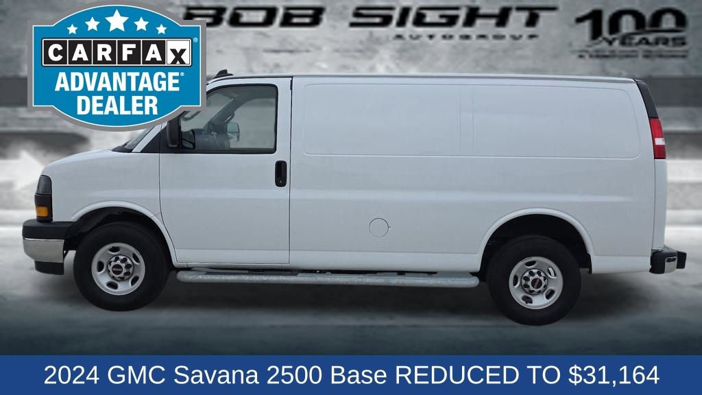 Used 2024 GMC Savana 2500 w/ Driver Convenience Package image 3