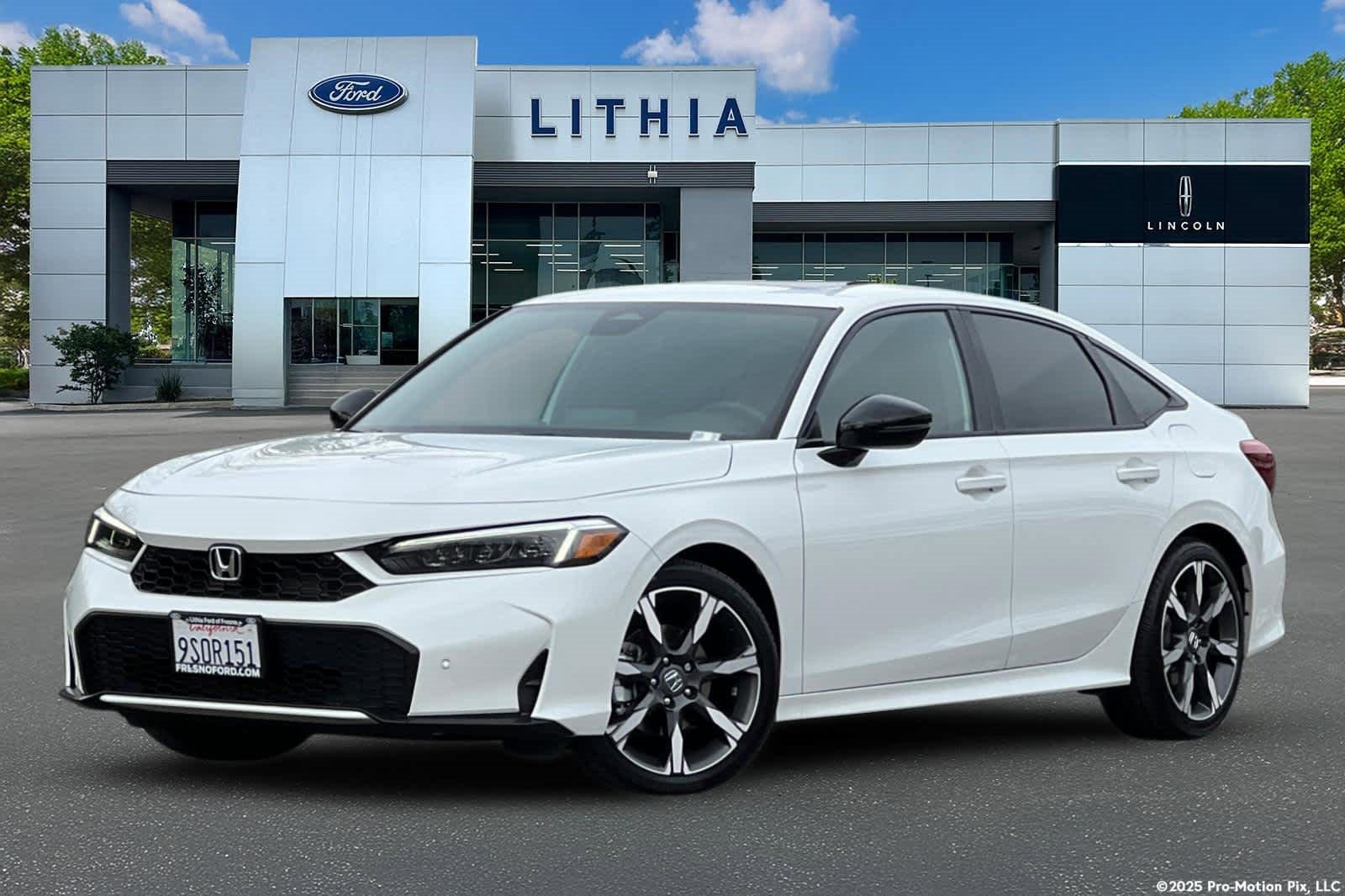 Used 2025 Honda Civic Sport image 1