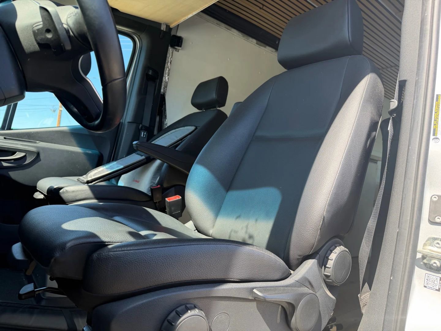 Used 2019 Mercedes-Benz Sprinter 4x4 170 image 10