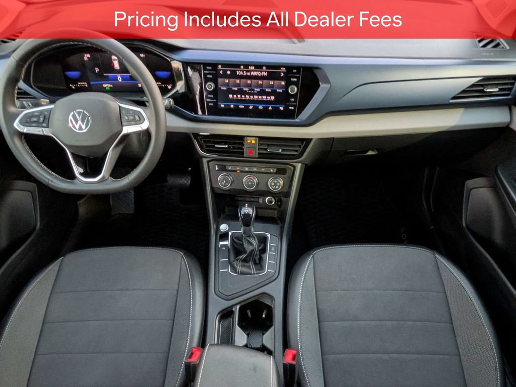 Used 2022 Volkswagen Taos SE w/ Panoramic Sunroof Package FWD image 15