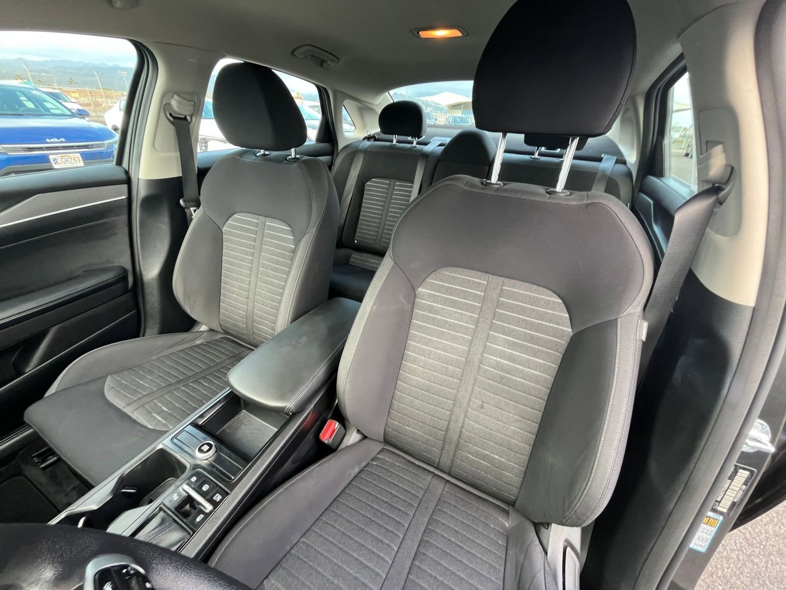 Used 2025 Kia K5 LXS image 35