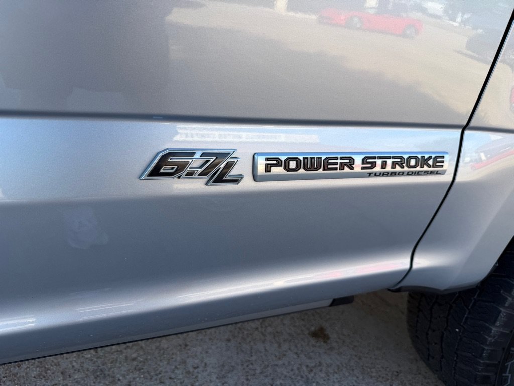 Used 2021 Ford F250 Platinum AWD/4WD image 10