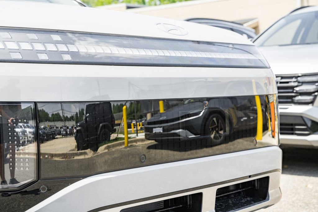 New 2026 Hyundai Ioniq 9 SEL image 12