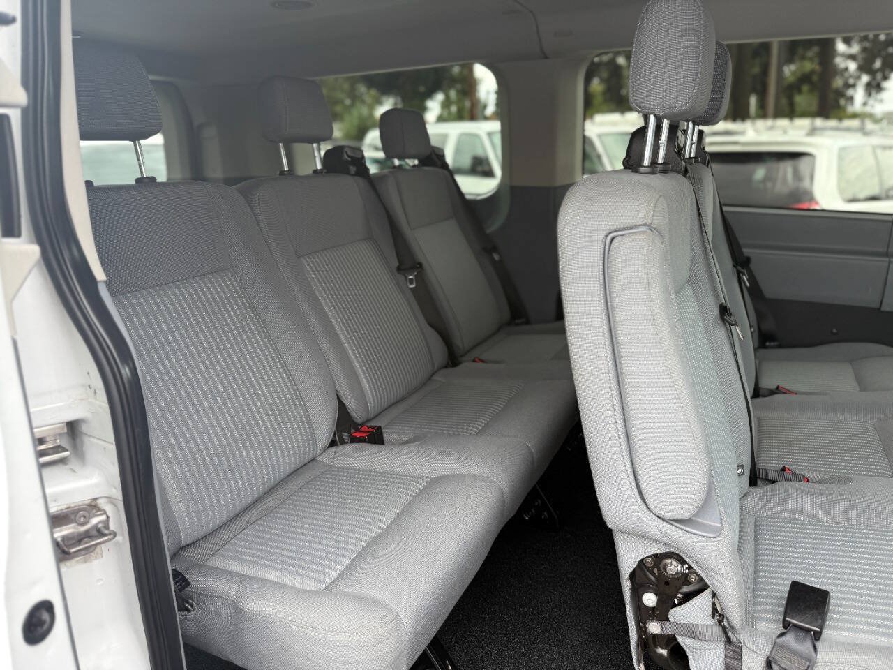 Used 2016 Ford Transit 150 XLT RWD image 15
