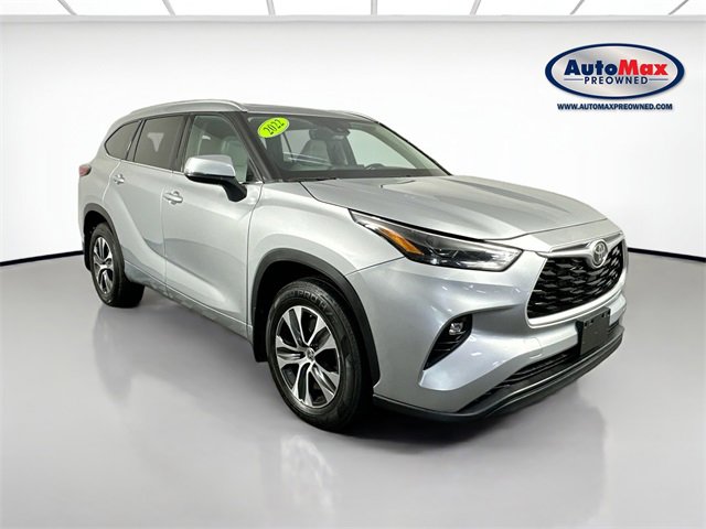 Used 2022 Toyota Highlander XLE