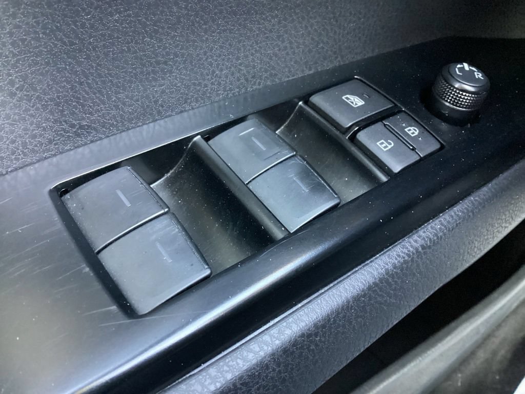 Used 2025 Toyota Camry LE FWD image 18