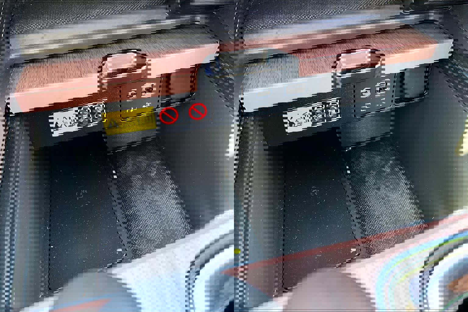 Used 2024 Lexus RX 350 Luxury w/ Convenience Package image 36