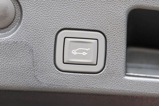 New 2026 Chevrolet Equinox ACTIV w/ Convenience Package III image 9