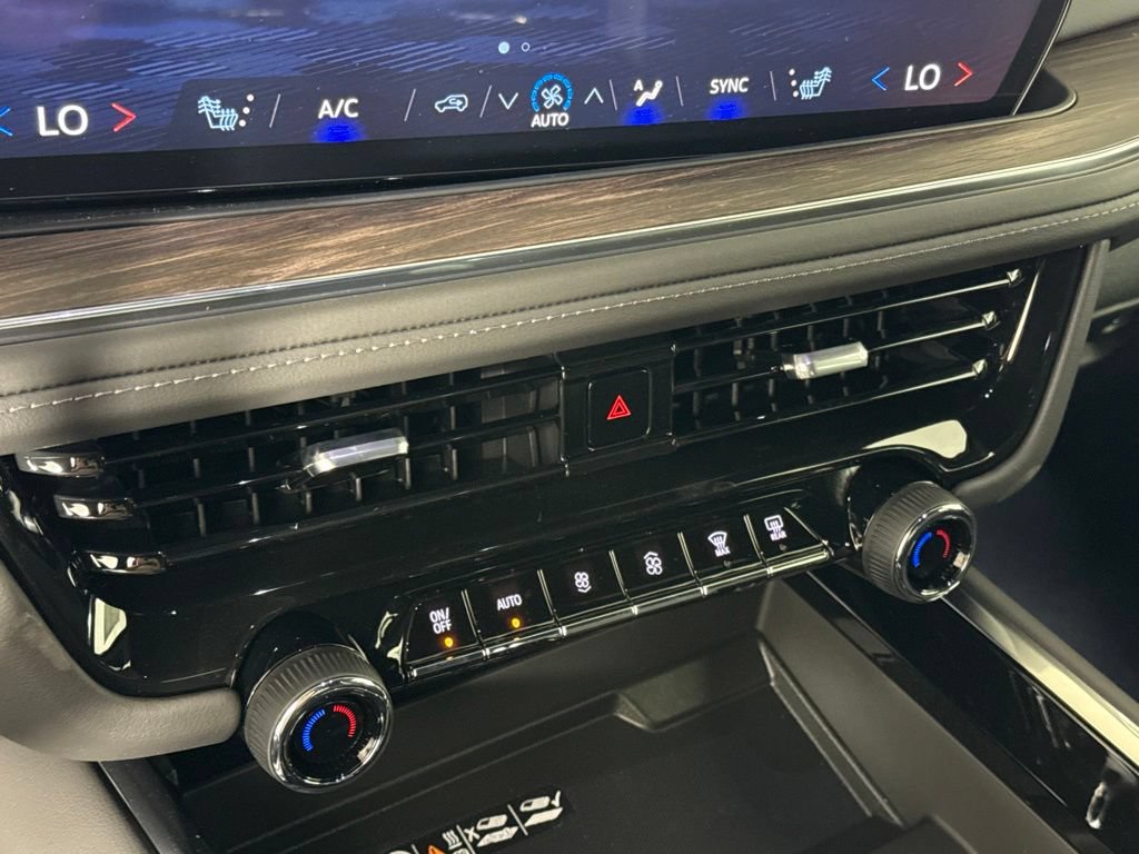 New 2026 Chevrolet Tahoe Z71 w/ Z71 Off-Road Package AWD/4WD image 17