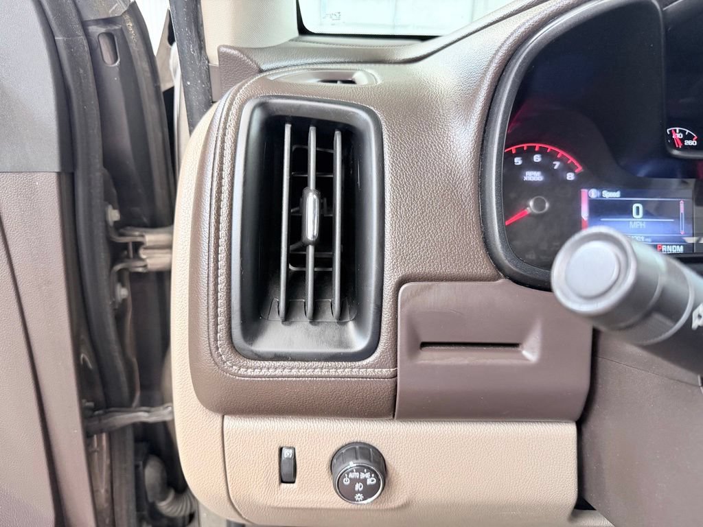 Used 2016 GMC Canyon SLE RWD image 36