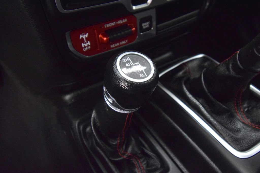 Used 2018 Jeep Wrangler Unlimited Rubicon AWD/4WD image 26