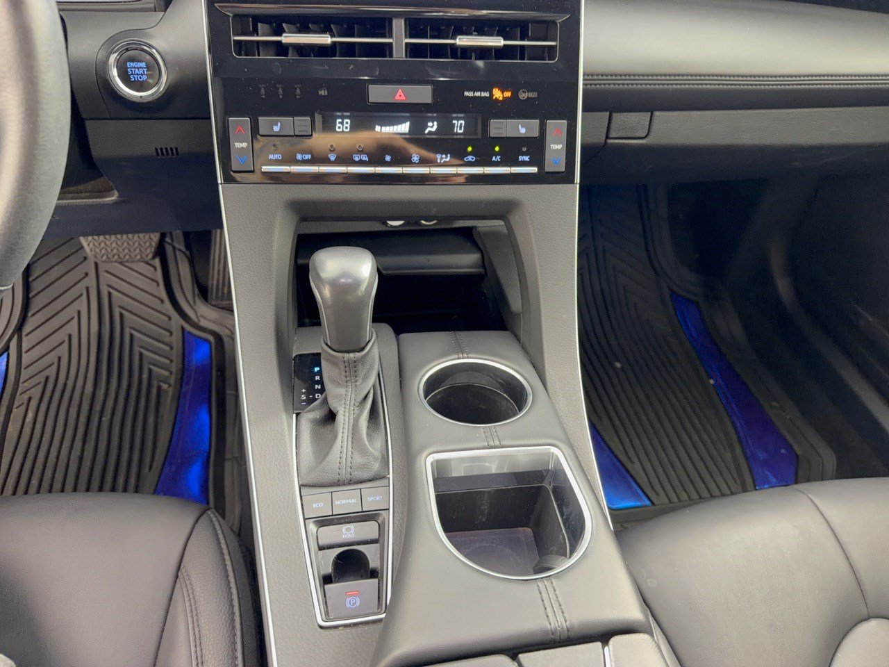 Used 2022 Toyota Avalon XLE FWD image 21