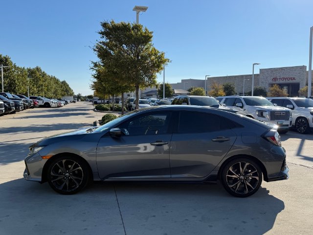 Used 2018 Honda Civic Sport image 5