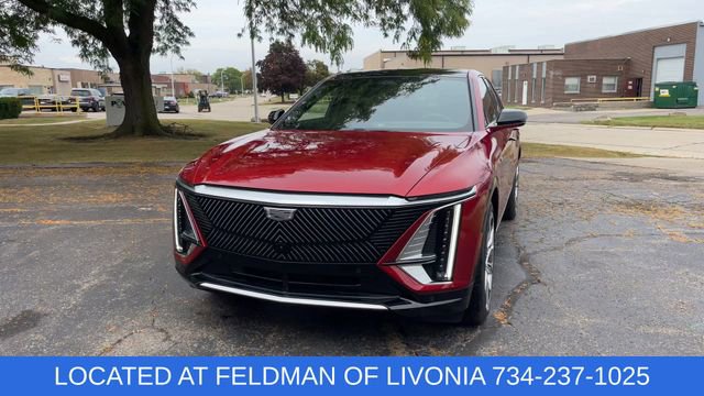 Used 2024 Cadillac Lyriq Luxury w/ LPO, Floor Liner Package image 3