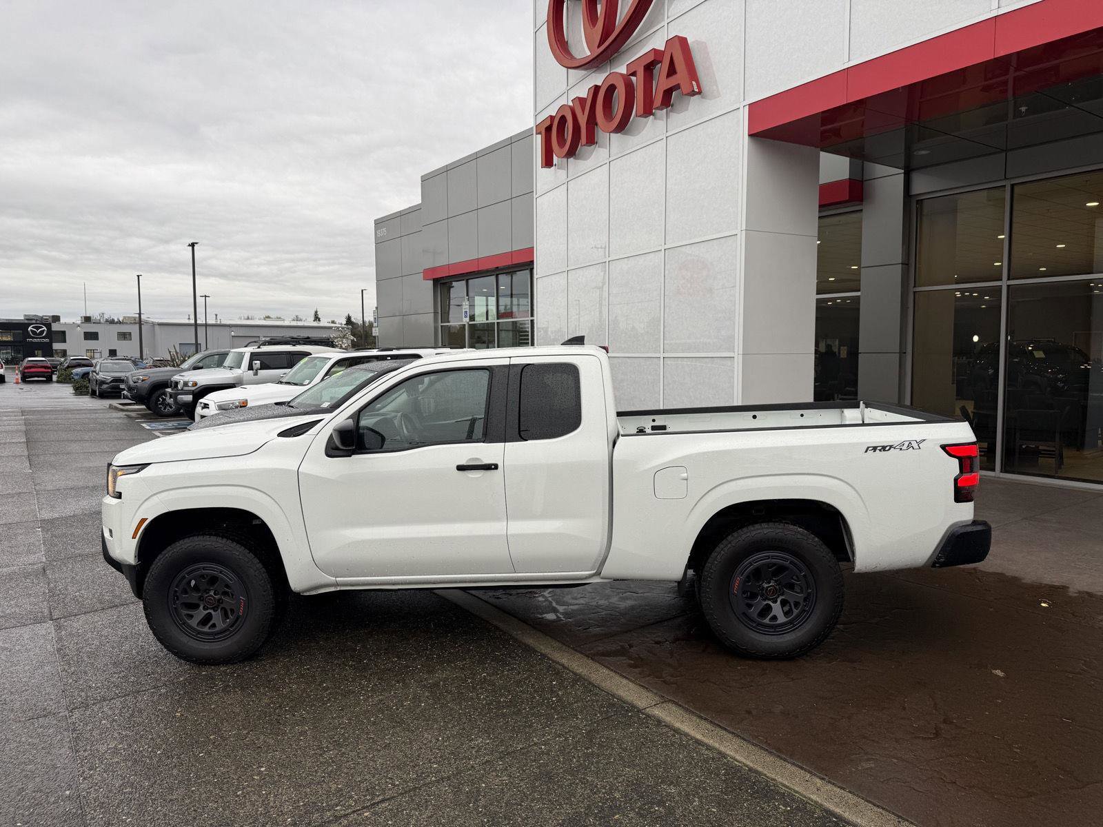 Used 2023 Nissan Frontier S w/ Technology Package image 4