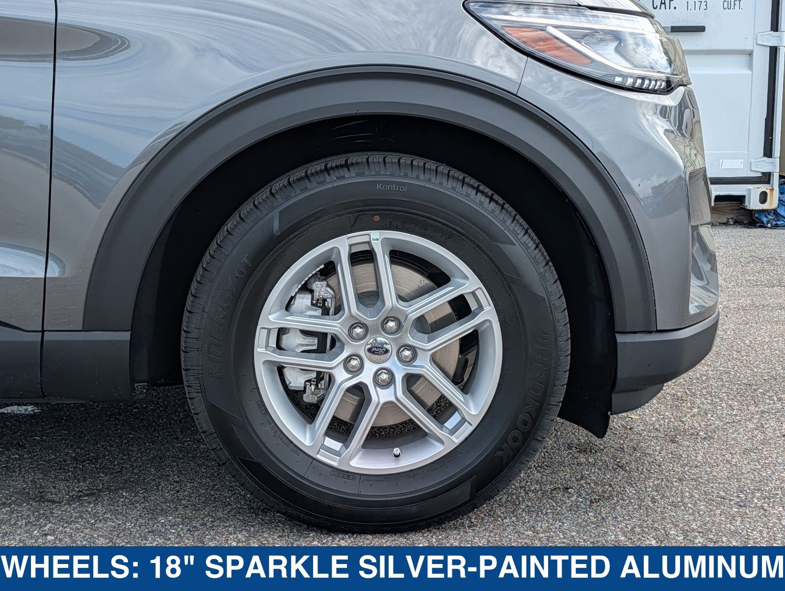New 2026 Ford Explorer Active w/ Active Comfort Package RWD image 13