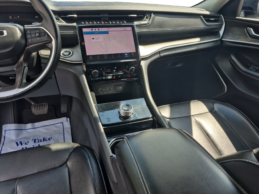 Used 2022 Jeep Grand Cherokee Limited RWD image 11