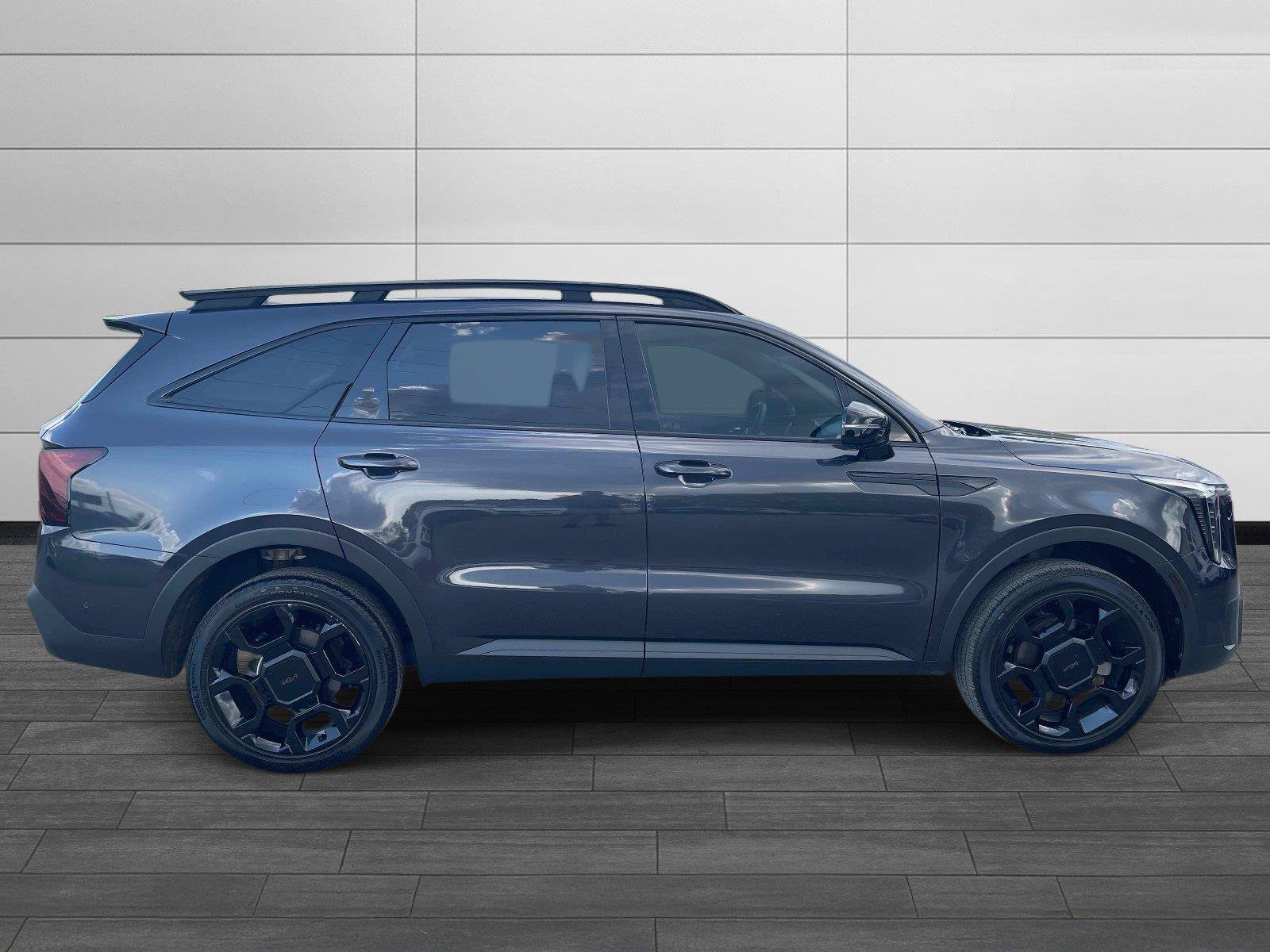 Used 2025 Kia Sorento SX Prestige AWD/4WD image 2