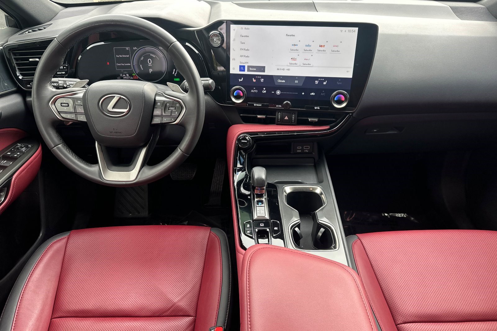 Used 2022 Lexus NX 350h AWD image 17