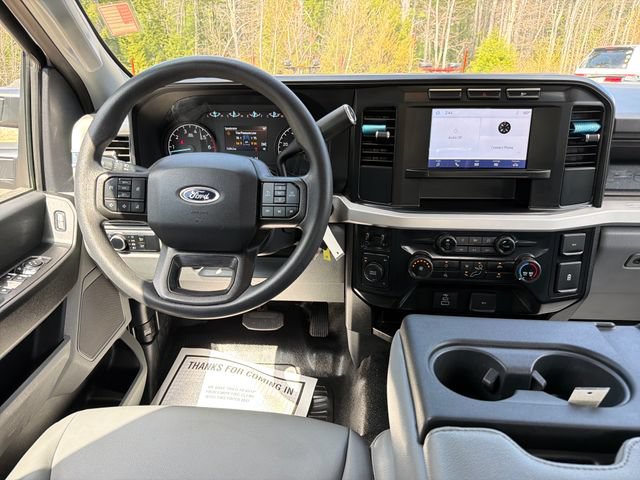Used 2024 Ford F250 XL AWD/4WD image 16