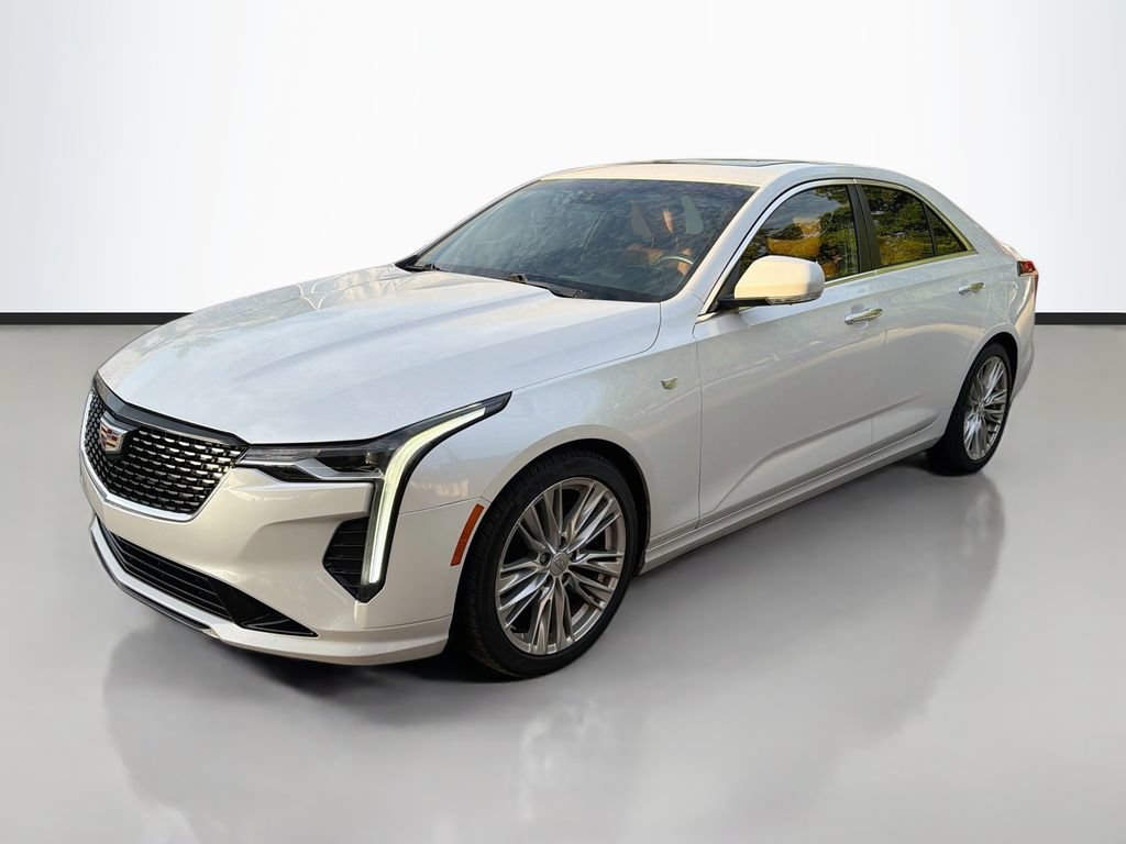 Used 2020 Cadillac CT4 Premium Luxury RWD image 3