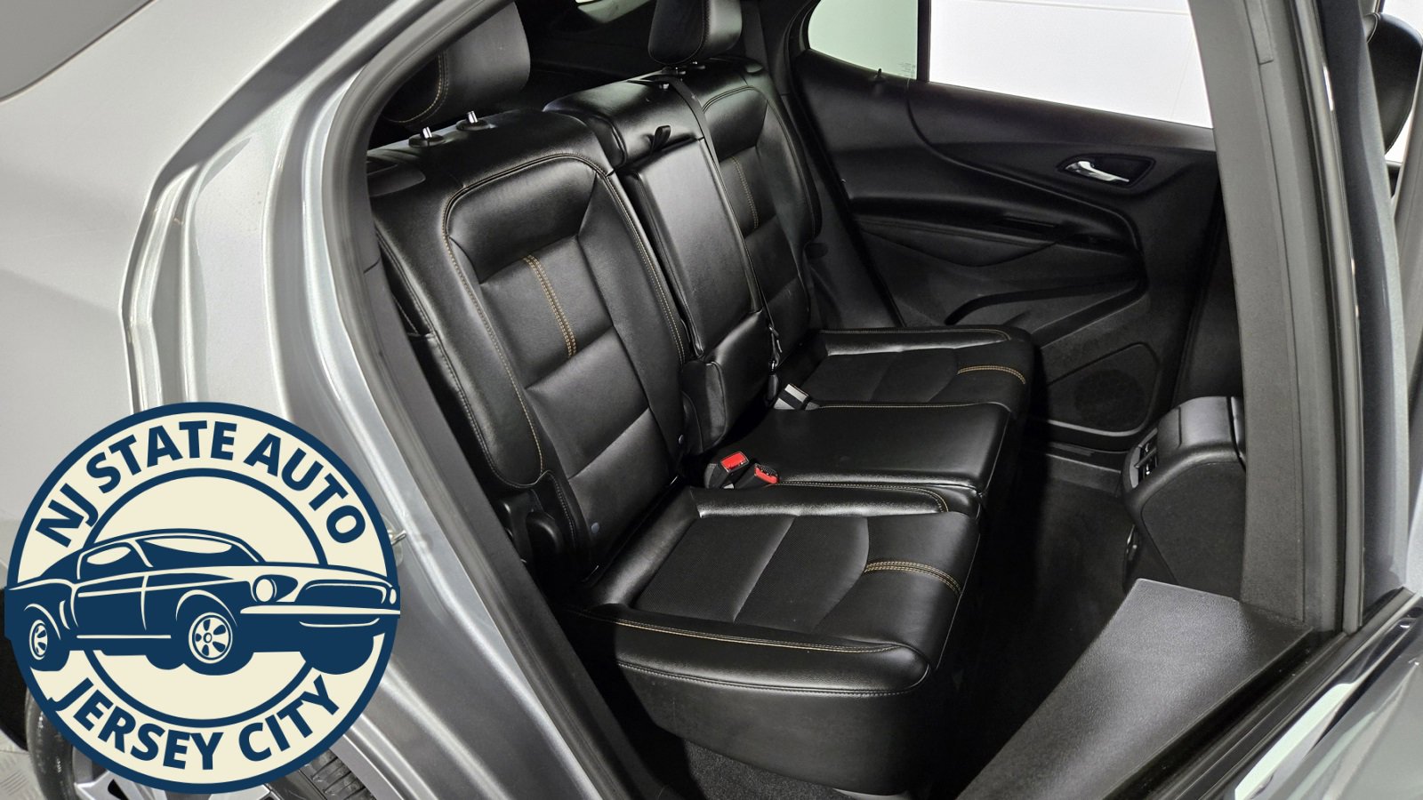 Used 2024 Chevrolet Equinox Premier image 32