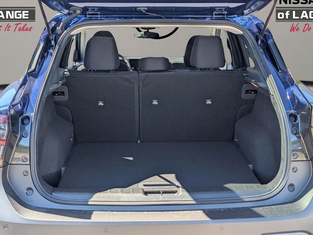 New 2026 Nissan Kicks SV image 12