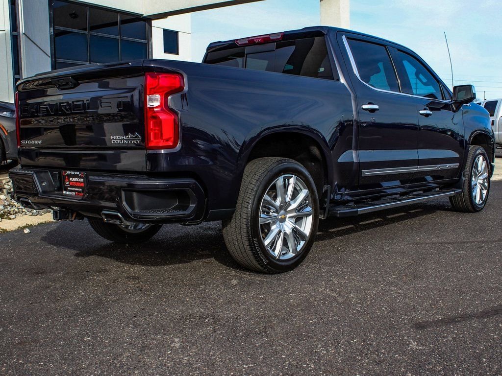 Used 2023 Chevrolet Silverado 1500 High Country w/ High Country Premium Package image 6