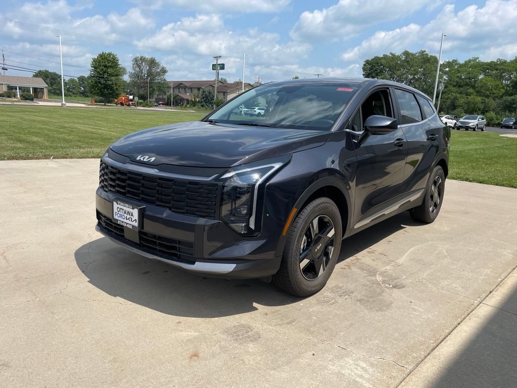 New 2026 Kia Sportage LX AWD/4WD image 2