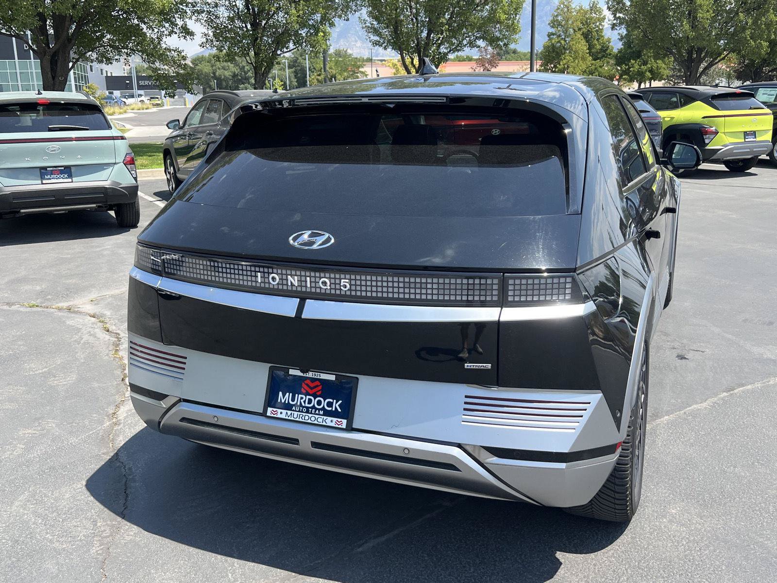 Used 2022 Hyundai Ioniq 5 Limited AWD/4WD image 8