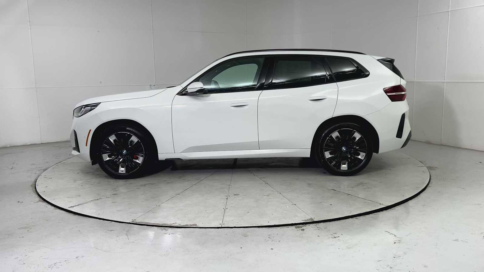 New 2026 BMW X3 xDrive30 w/ Premium Package image 5