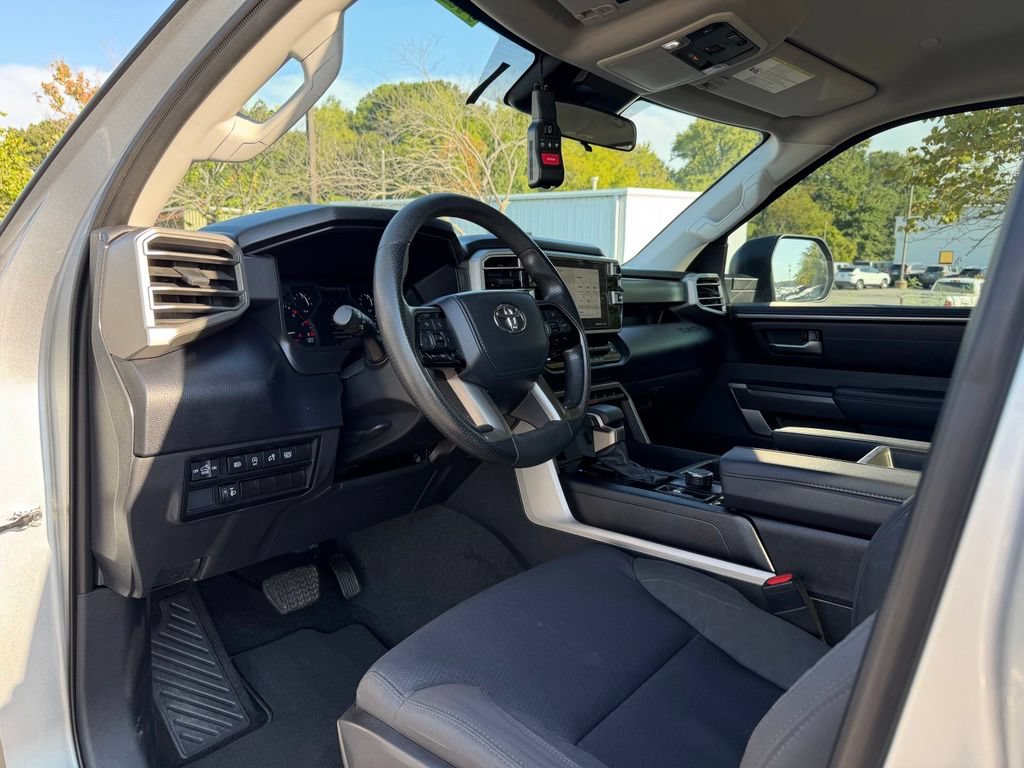 Used 2024 Toyota Tundra SR5 AWD/4WD image 10