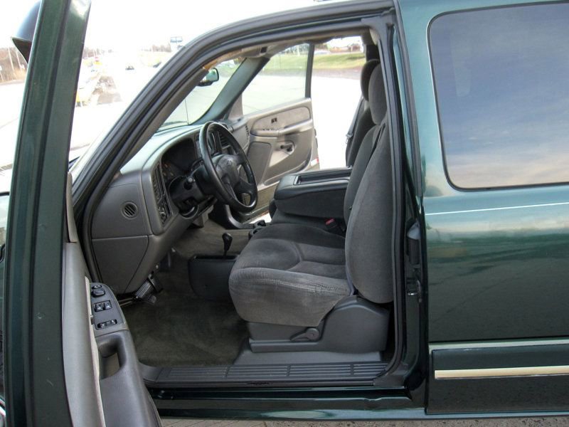 Used 2003 Chevrolet Silverado 1500 LS AWD/4WD image 19