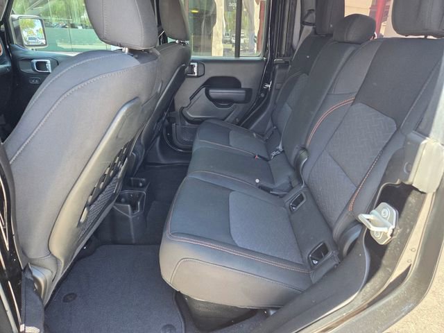 Certified 2023 Jeep Gladiator Mojave AWD/4WD image 7
