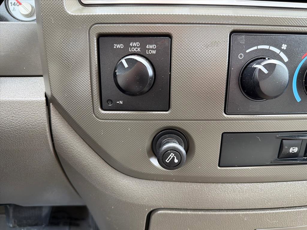 Used 2009 Dodge Ram 3500 Truck SLT w/ Trailer Tow Group AWD/4WD image 16