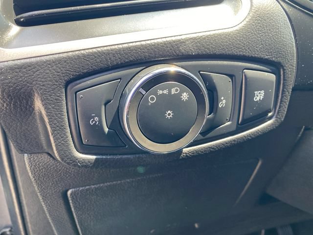 Used 2022 Ford Edge SEL AWD/4WD image 18