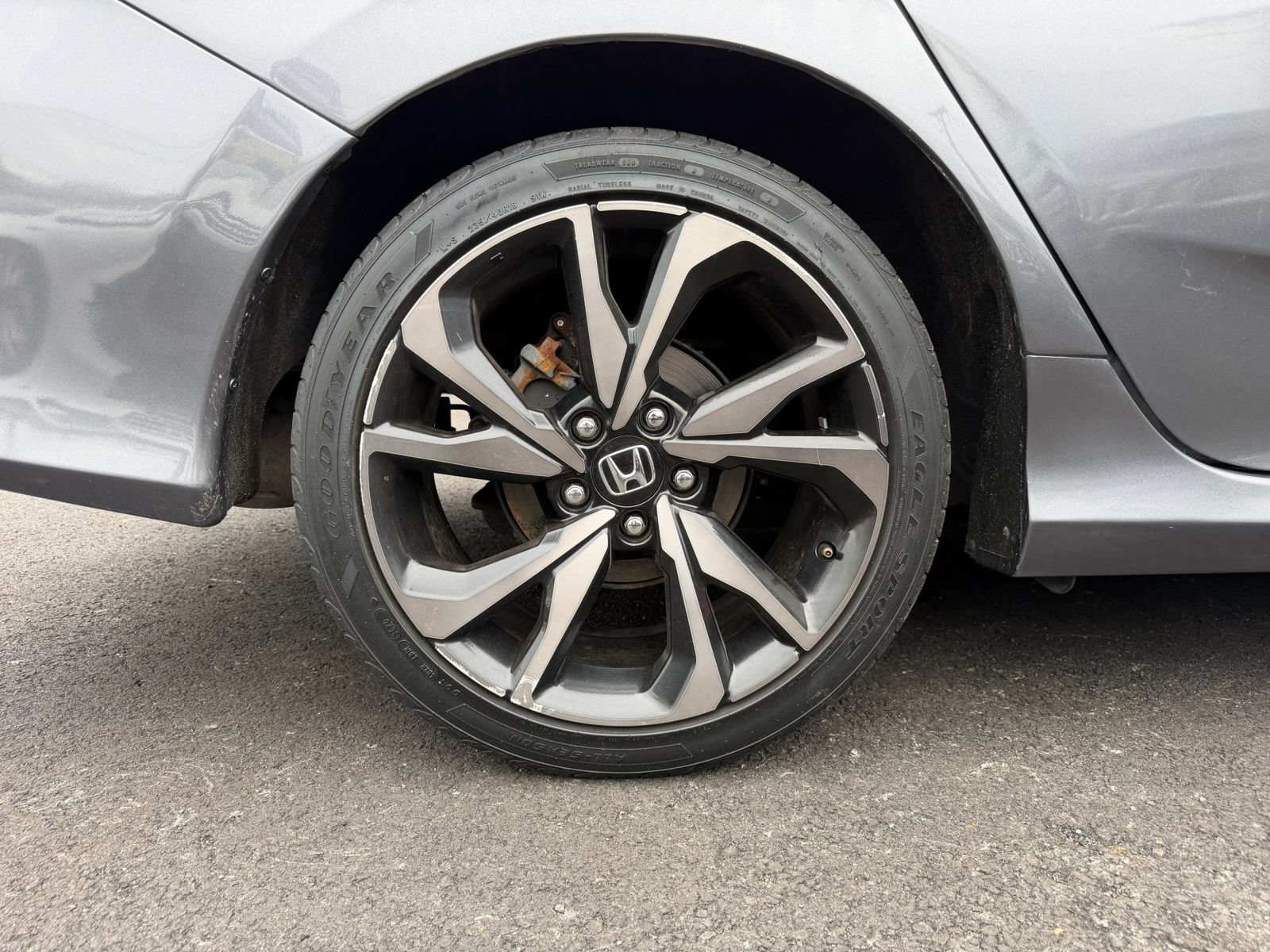 Used 2020 Honda Civic Sport image 12