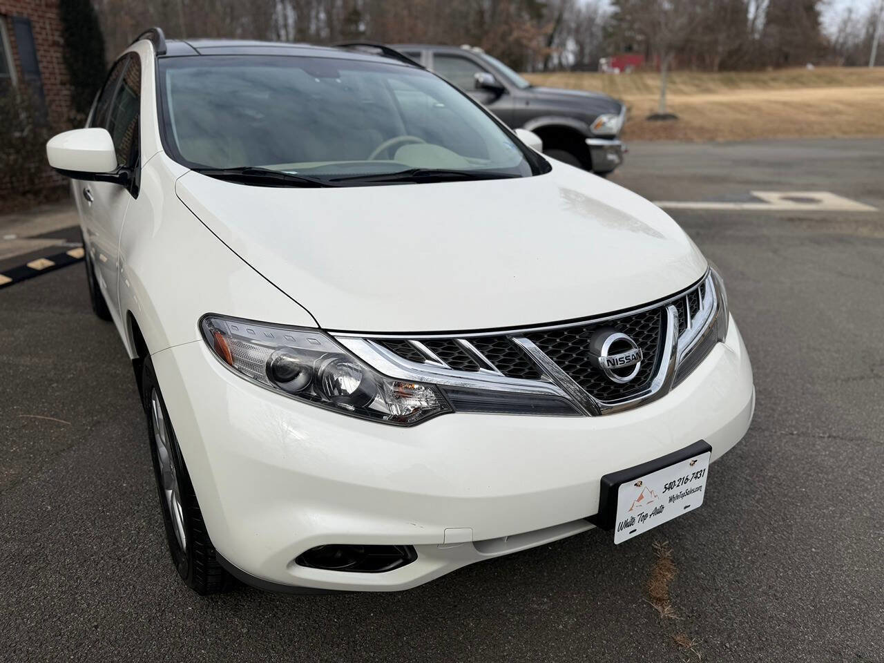 Used 2014 Nissan Murano SL w/ Navigation Package image 9