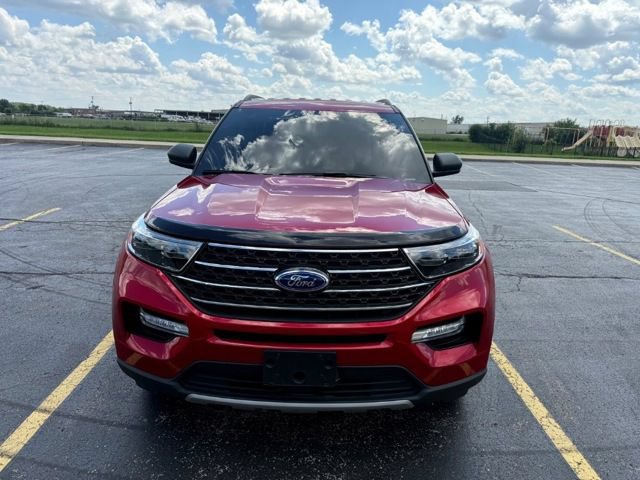 Certified 2022 Ford Explorer XLT w/ Equipment Group 202A AWD/4WD image 7