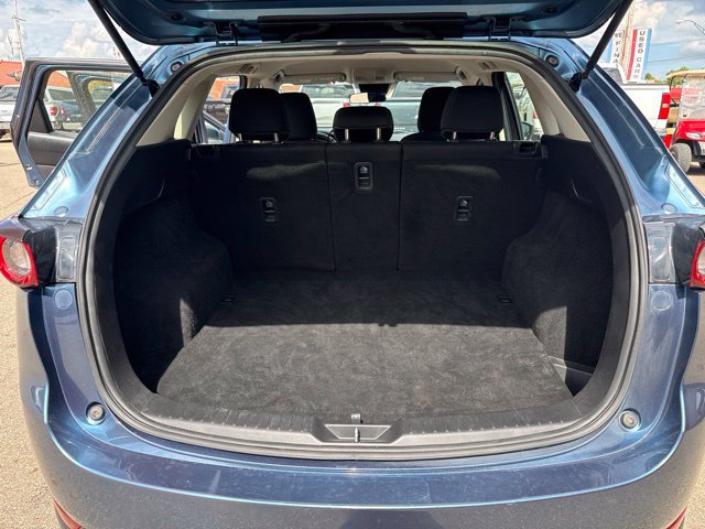 Used 2020 MAZDA CX-5 Sport FWD image 11